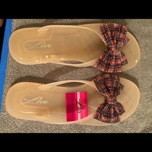 Women’s sandals